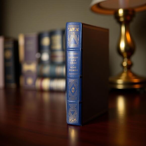 Nine Women Shirley Ann Grau Signed Franklin Library 1986 1st Edition Bound Gilt - Picture 11 of 11